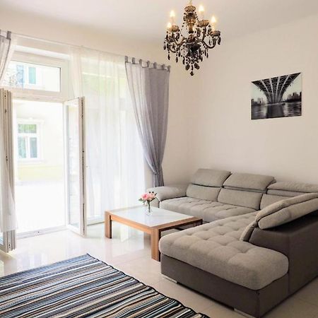 City Villa Schoenbrunn Apartments - Contactless 24H Check-In Viyana Dış mekan fotoğraf