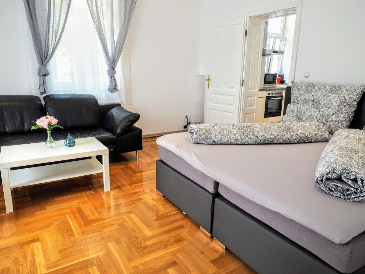 City Villa Schoenbrunn Apartments - Contactless 24H Check-In Viyana Dış mekan fotoğraf