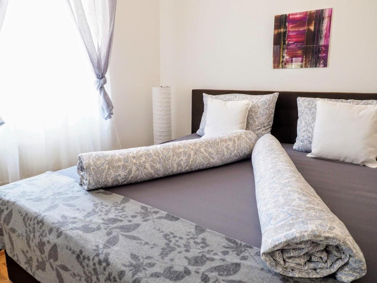 City Villa Schoenbrunn Apartments - Contactless 24H Check-In Viyana Dış mekan fotoğraf