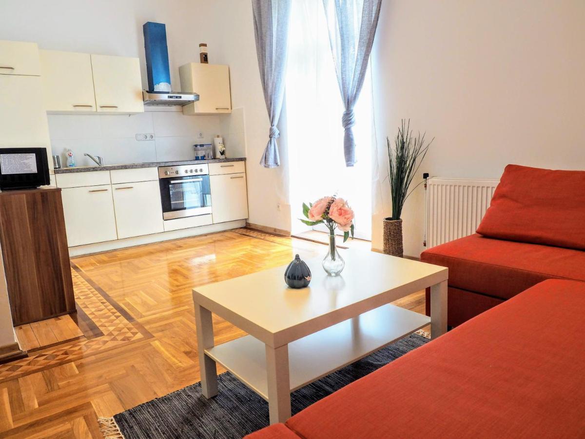 City Villa Schoenbrunn Apartments - Contactless 24H Check-In Viyana Dış mekan fotoğraf
